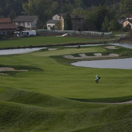 Golf Valcurone Hotel Momperone Kültér fotó